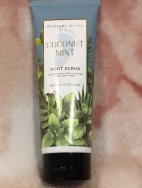 Clinical Works Coconut Mint Foot Scrub - Cooling Mint (Blue/Green)
